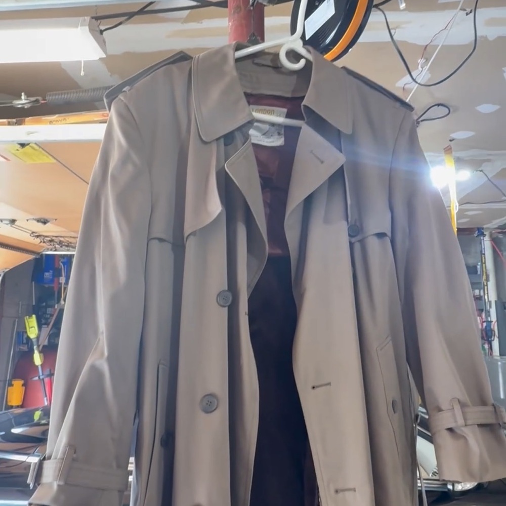 London Fog Classic Beige Trench Coat for Men